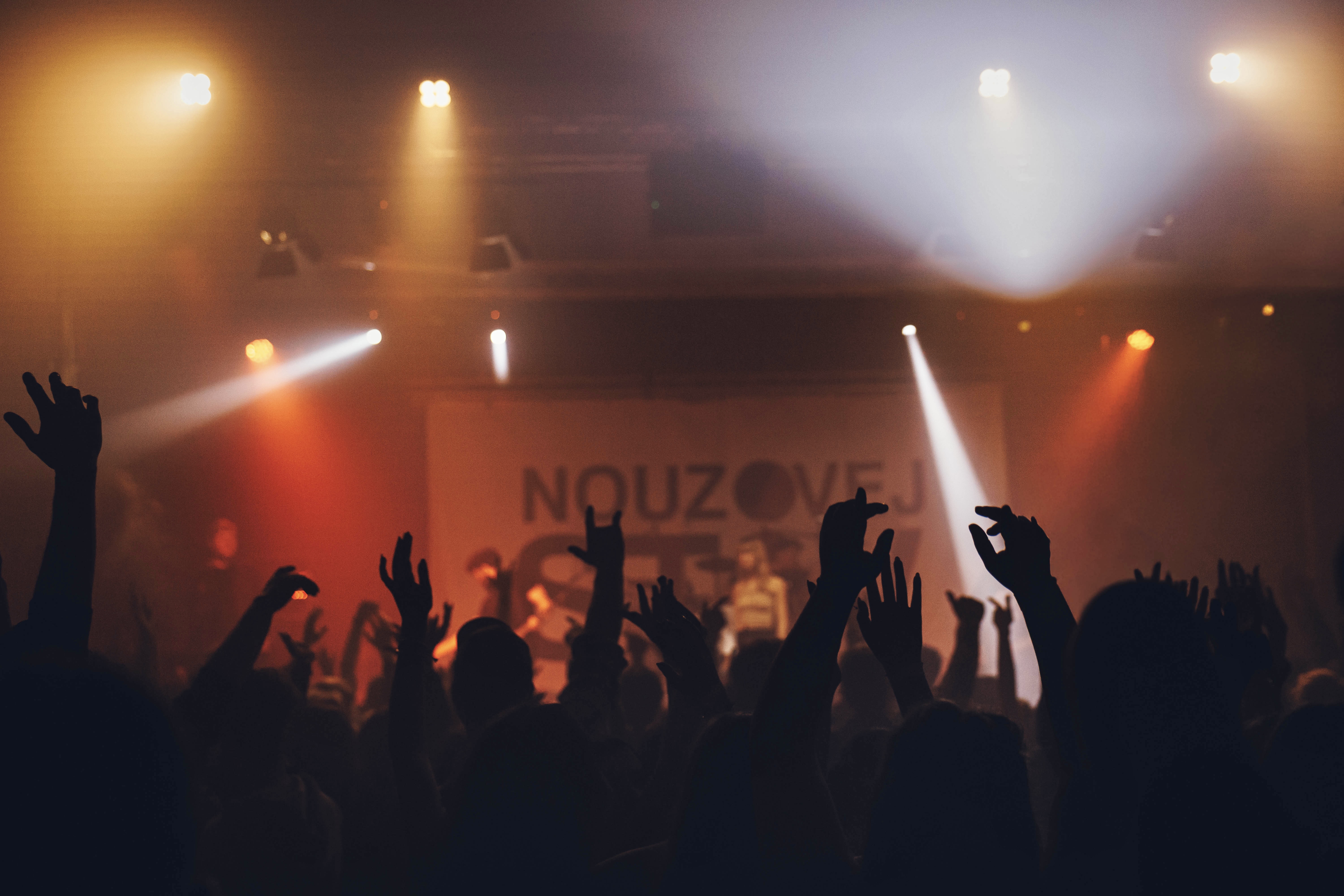 Návštěvníci festivalu NÁŘEZÁKFEST